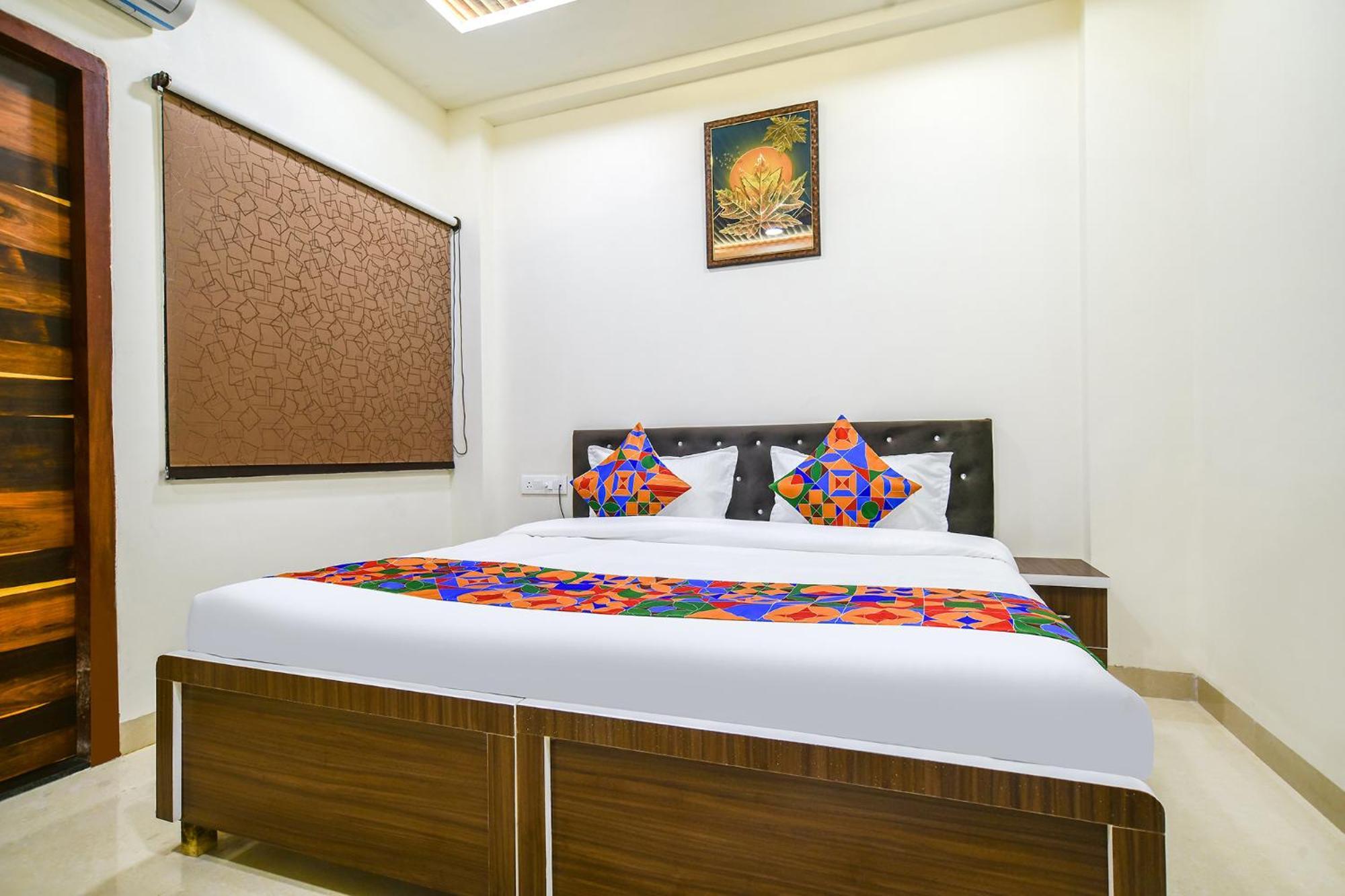 Fabhotel Crown Park Indore Exterior photo