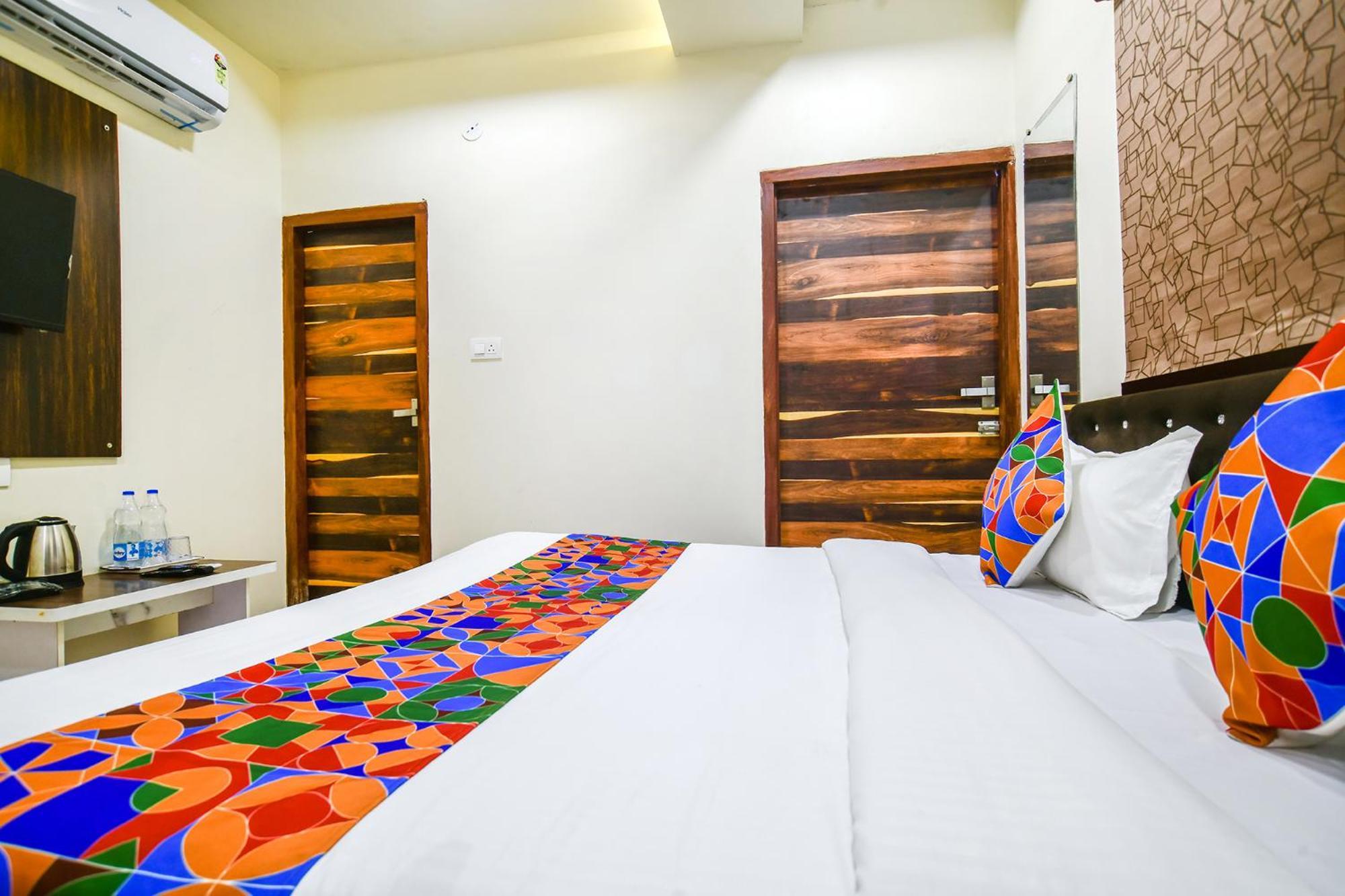 Fabhotel Crown Park Indore Exterior photo